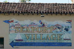 A roof again, and a sign showing the way to Seaport Village. So, let s turn left!